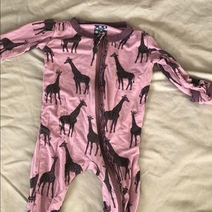 Ruffle footie